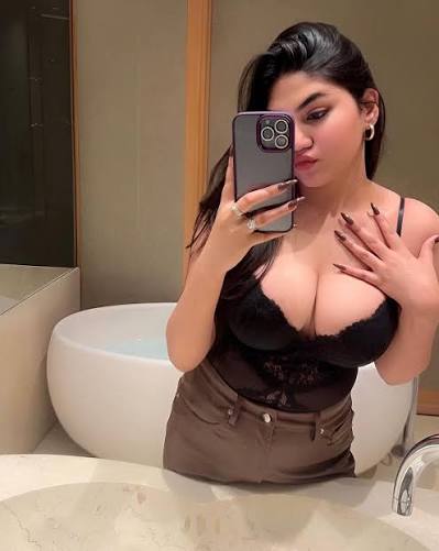 LOW RATE ℂALL GIRLS IN ( Dwarka Mor) 𝓓ELHI⫸70421--04524⫸ESCORTS