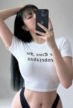 (₯) Call Girls In Chirag Delhi Metro ✯📞9711794795 कॉल गर्ल